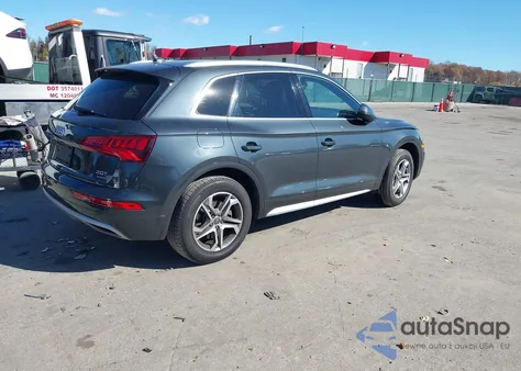 2018 Audi Q5 2.0T Premium/2.0T Tech Premium из США, поврежденный, VIN WA1BNAFY3J2138550